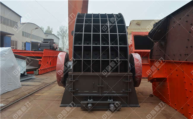 PCWK1212可逆錘式破碎（suì）機