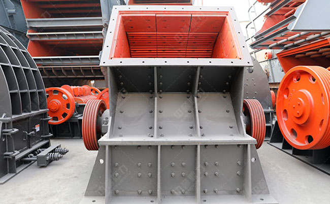 DLPCZ2020重型錘式反擊破（pò）碎機