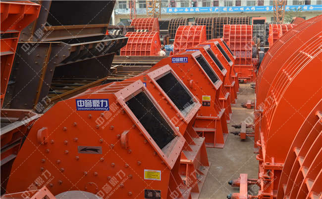 PCX-9080锤式细碎机