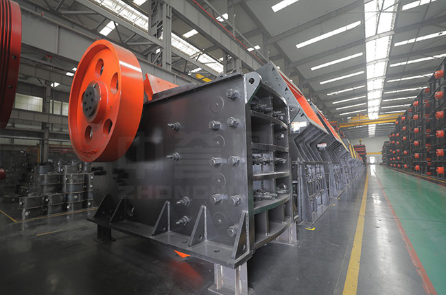 DHKS5112顎式破（pò）碎機