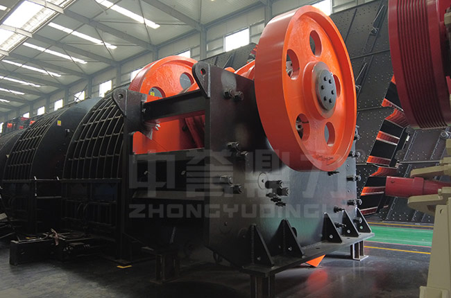 C6X110顎式破碎（suì）機