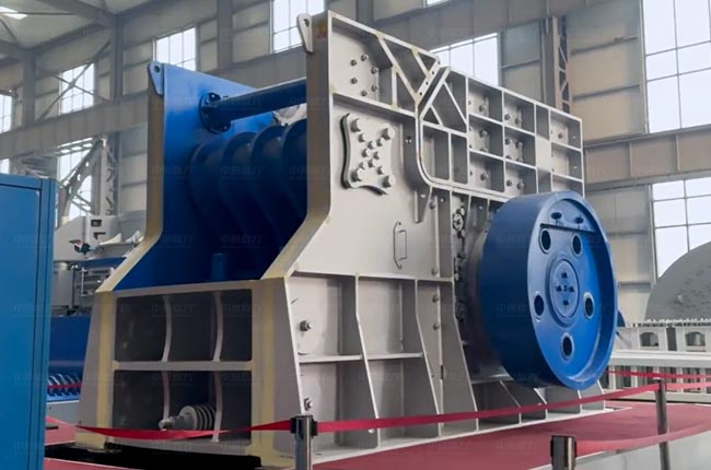 HGC600臥式(shì)旋回破(pò)碎機 HGC600臥式旋回破碎機