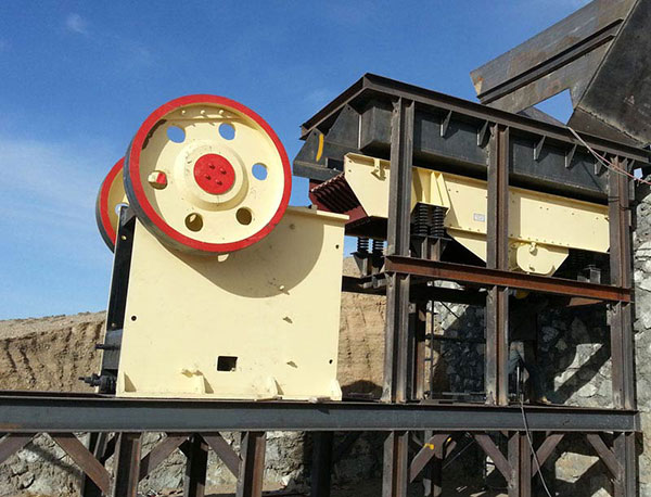 顎式粉（fěn）碎機