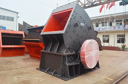 pcz1510重型(xíng)錘式破碎機