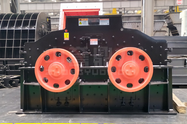 SZJ1516雙轉子製砂機（jī）