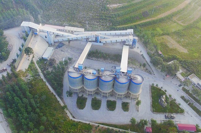 河北內丘中聯水泥年（nián）產200萬噸建築石料（liào）生產線
