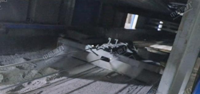 清灰小車.jpg