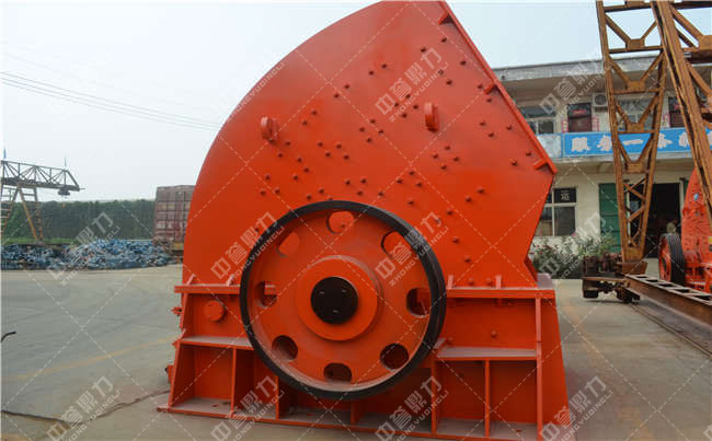 PC1622重錘式破碎機