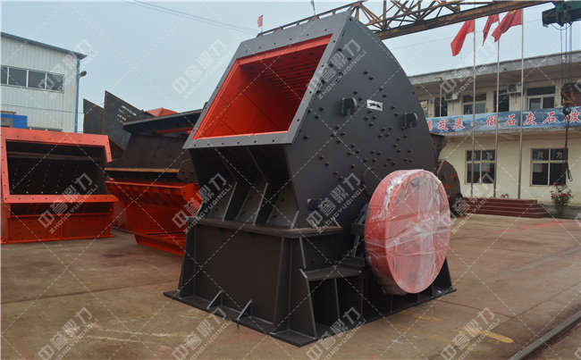 PCWK1215可逆錘式破碎機(jī)