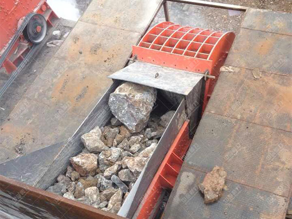 礦用給料機