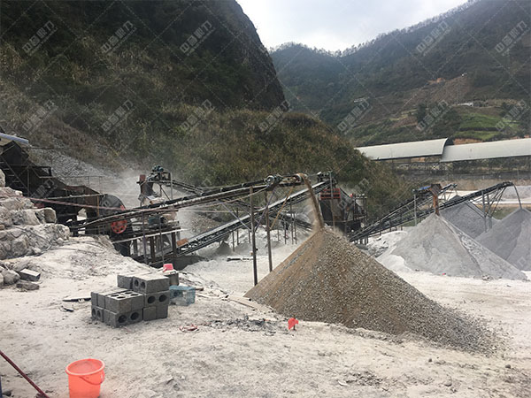 碎（suì）石場